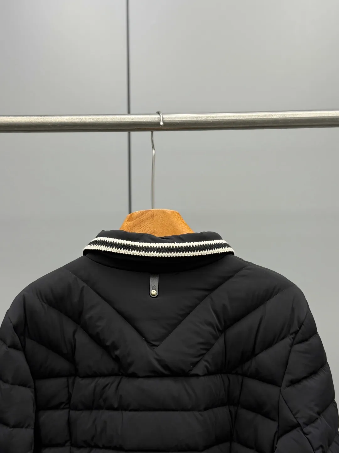 MACKAGE 2026New Arrival PETUNIA ， ， ， 。 , 5°C ， 。 、 , 。 , ， 。PETUNIA , 。 + ，Lightweight ， ， ， ， “ ” ：Black Size：S-M-L
